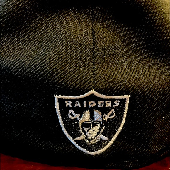 Las Vegas Raiders 59Fifty New Era fitted cap - Picture 2 of 7